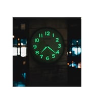 Fosforlu Kabartma Rakam Küçük Çocuk Odası Yeşil Duvar Saati Çap 22 cm