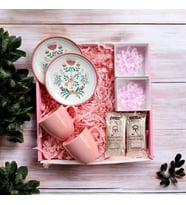 İKİLİ PEMBE KUŞ ÇİÇEK MOTİFLİ KAHVE FİNCAN TAKIMI MUMLU KAHVELİ HEDİYE SETİ