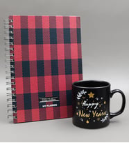 Kişiye Özel Kırmızı Ekose Desenli Defter & Hapyy New Years Kupa Hediye Seti