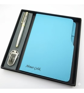 Signator® Codex  N365 Kişiye Özel Defterli Set - İsme Özel Gümüş Kalem + İsme Özel Turkuaz Defter + İsme Özel Anahtarlık  İsme Özel Kutusunda Hediyelik Set (Karışık)