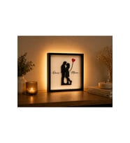 Kişiye Özel LED Işıklı Çift Tablosu – İsimli Dekoratif Çerçeve Eş / Sevgili / Çift Tablosu 20 X 20 CM