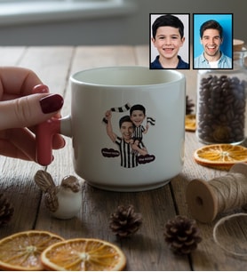 Kişiye Özel Karikatürlü Siyah Beyaz Taraftar Baba Oğul T Kupa Babalar Günü Hediyesi