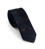 Kahverengi Desenli Lacivert Dokuma Kumaş Mendilli Slim Fit Kravat // SDK-2613-5