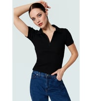Fitted Vücut Oturan Fermuarlı Polo Yaka Kısa Kollu Bluz %70 Polyester Rahat Ve Şık