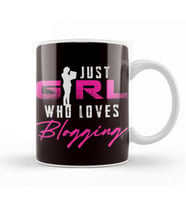 Girl Who Loves Blogging Blogger Author Writer Travel Vlogger Kupa Bardak Porselen