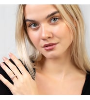 Beyaz Zirkon Taşlı Asimetrik Tasarım Rose Renk Free Size 925 Ayar Gümüş Kadın Yüzük