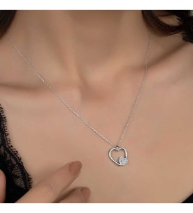 Swarovski Taşlı Gümüş Kalp Bayan Kolye