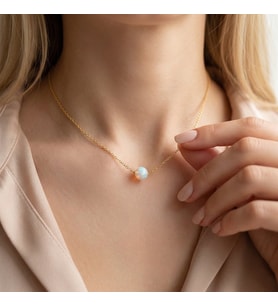 925 Ayar Gümüş Beyaz Küre Opal Taşlı Altın Kaplama Kolye (Gold)