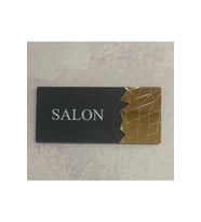 Dekoratif Aynalı Kapı Tabelası Pleksi- Salon Tabelası