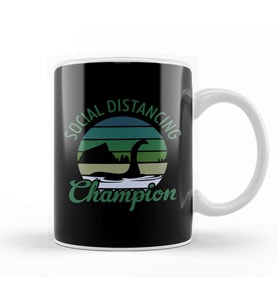 Loch Ness Monster Social Distancing Champion Kupa Bardak Porselen