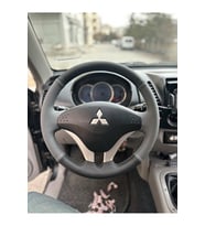 Mitsubishi L200 Araca Özel Dikmeli Direksiyon Kılıfı