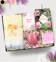 Seccade & Muhabbetli Türk Kahvesi & Lotus Mum & Türk Kahvesi Fincanı Hediye Seti (Krem)