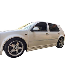 Volkswagen Golf 4 Yan Marşpiyel (Plastik) (Standart)