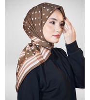 PUANTİYE DESENLİ MODAL EŞARP
