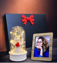 Kişiye Özel Fotoğraflı Led Işıklı Fanus, Siyah Hediye Kutusunda (Model 1)