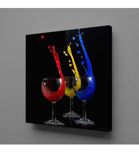 KADEHTEN SIÇRAYAN İÇECEKLER KANVAS TABLO 160x160cm