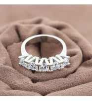 Swarovskı V Model Gümüş Beştaş