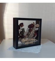 İsimli 25x25 Cm Çift Yönlü Siyah Derin Gül Çerçevesi! Gelin Buketi Çerçevesi!