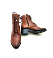 9050 AYMODA DERİ SİVRİ KALIP KLASİK RAHAT BOT (KAHVE)