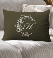 BK Gift Kişiye Özel Harfli Premium Kumaş Dikdörtgen Yastık Kılıfı-4 (SADECE YASTIK KILIFI), Ev Dekorasyonu, 5 Farklı Renk Seçeneği (Haki)