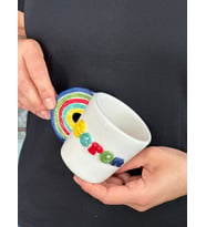 Tutacaklı Gökkuşağı Kupa (Karışık)