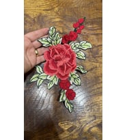 NAKIŞ İŞLEME ÇİÇEKLİ ARMA DİKİŞ APLİKE 26X19 CM