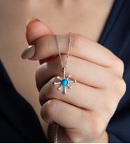 Saklı Takı 925 Ayar Gümüş Opal Taşlı Kutup Yıldızı Kolye