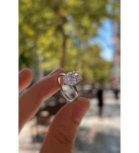 Gümüş oval 12x8 mm 4,5 carat tek taş yüzük is323