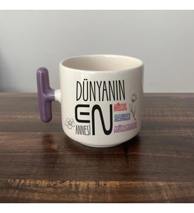 Dünyanın En Annesi Baskılı Mor Kulplu T Kupa