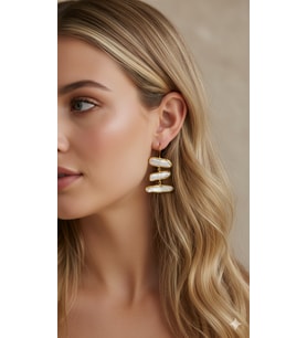 Threefold Pearl  Earring