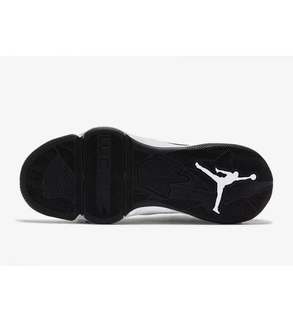 Nike Jordan Zoom 92 Erkek Basket Ayakkabısı DH4266-001