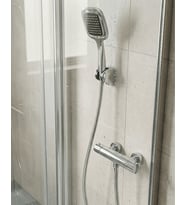 Siyah Duş Başlığı Seti Spiral Hortumlu El Duşu ve Duvar Askısı Banyo Seti