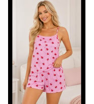 Night Çilek Desenli İp Askılı Şortlu Pijama Takımı 4617