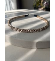 Taç sıra taşlı model
