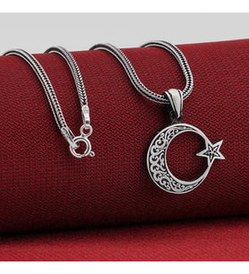 Ay Yıldız Tasarımlı Desenli 925 Ayar Gümüş Kolye