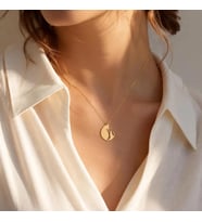 Kişiye Özel Tasarım Kedi Figürlü İsim Tarih Kolye 925K Gümüş (Gold)