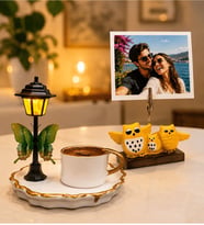 Kişiye Özel Fotoğraflı Baykuş Fotoğraf Tutucu ve Sokak Lambalı Premium Kahve Fincanı