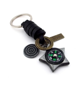 Pusulalı Yıldız Şeklinde Outdoor Gerçek Deri Metal Anahtarlık KC167