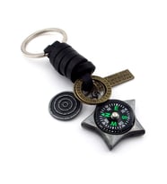 Pusulalı Yıldız Şeklinde Outdoor Gerçek Deri Metal Anahtarlık KC167