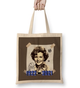 Betty White Has Died At 99 Bez Çanta Uzun Saplı