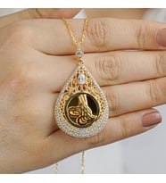 Altın Kaplama 925k Gümüş Zirkon Taşlı Tuğra İşlemeli Kadın Kolye (Gold)