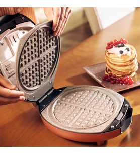 Karaca Funday Pink Çıkarılabilir Plakalı Waffle Makinesi (Pembe)