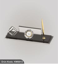 KİŞİYE ÖZEL KRİSTAL KALEMLİ SAATLİ NOT TUTUCULU MASA İSİMLİĞİ (Siyah)
