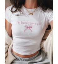 Kadın Beyaz Literally Girl Baskılı Bisiklet Yaka Dar Crop Tshirt (Pamuk Beyaz)
