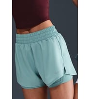 Nike One Dri Fit High Rise 8cm 2 in1 Loose Fit Shorts 2 Kadın Bol Kesim Taytlı Yüksek Bel Antrenman Şortu Yeşil