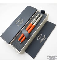 Parker Jotter Original Açık Turuncu Tükenmez Kalem + 0.5 Versatil (uçlu) Kalem Set  İsme Özel Kalem  Hediyelik Kalem