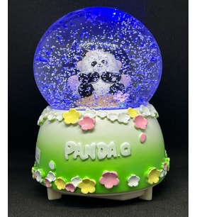 Panda Işıklı Müzikli Otomatik Kar Püskürtmeli Mega Boy Kar Küresi (16 cm x 12 cm) (Yeşil)