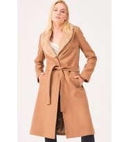 Z6671 DEWBERRY BAYAN PALTO-CAMEL