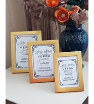 3 Lü Set! 10x15, 13x18 cm ve 15x21 cm Gold Fotoğraf Çerçevesi! Ahşap Ayaklı Pvc Camlı Dekoratif Çerçeve!
