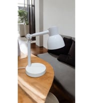 Beyaz Modern Elektrikli Masa Okuma ve Çalışma Lambası (Krem)